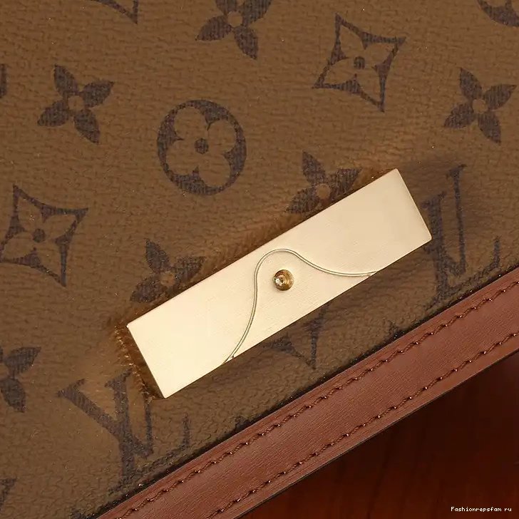 Fashionrepsfam ru Bag 2304DJ0044 LV 0513